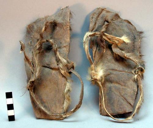 Woman's cowhide sandals