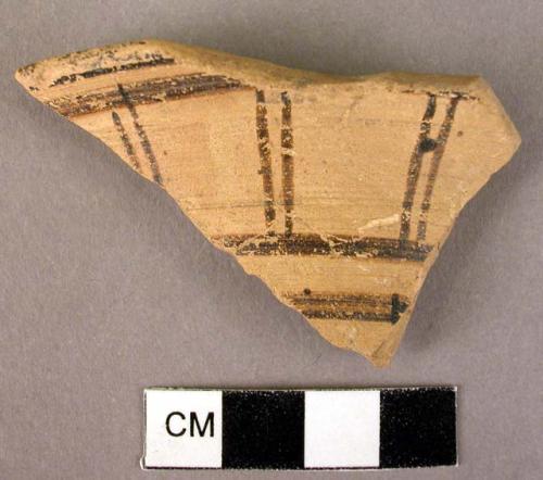 Rim potsherd