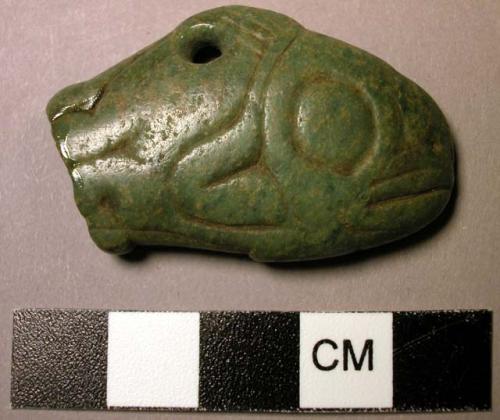 Green stone pendant for scratching, fish motif