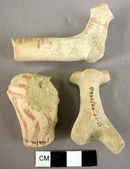 4 pottery animal figurines