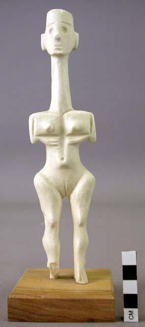 Cast of marble statuette of a woman