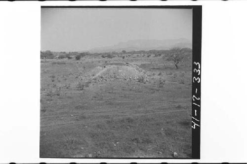 Mounds 7 and 10 from Mound 4