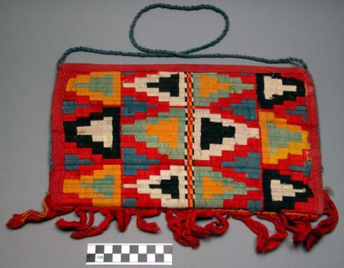 Bag, "mukhlayah"