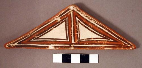 Tile, polacca polychrome style d. linear design. 13.8 x 8.5 cm.; "Girdle decorations"