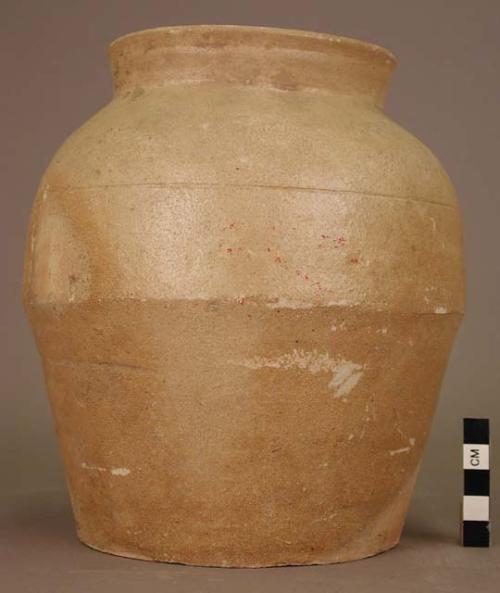 Urn of greyish brown glazed ware