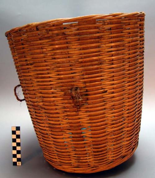 Carrying basket