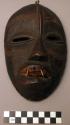 Wooden face mask