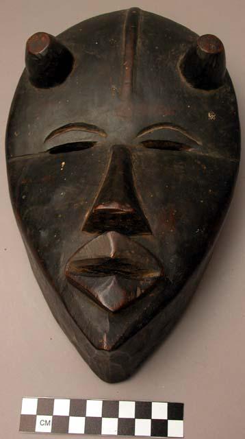 Wooden face mask