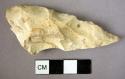 1 worked flint fragment