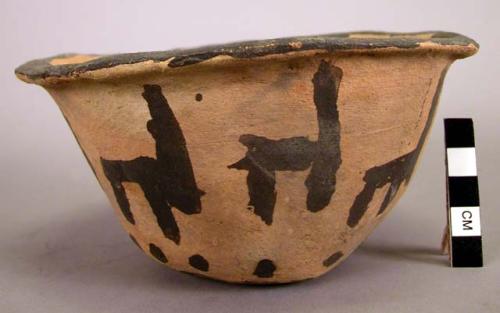Small pottery bowl - black decoration