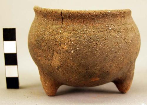 Small unpainted pottery tripod bowl - broken