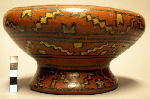 Pottery vase with hyperboloid support, decorated with geometrical motifs